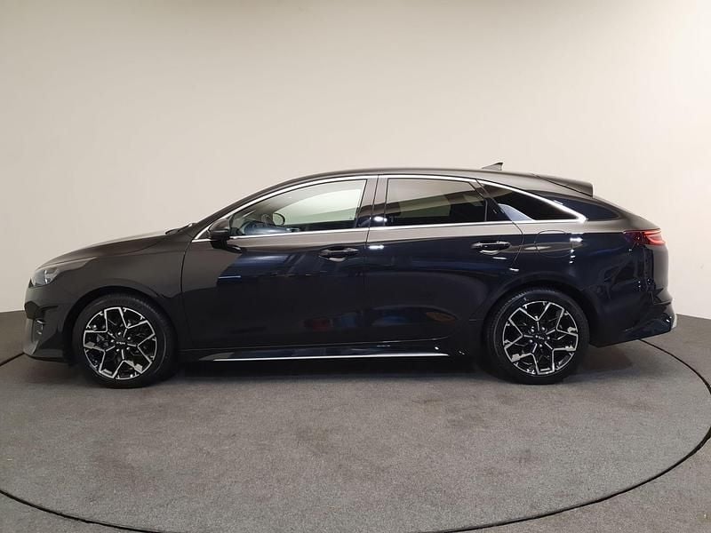 Occasion Kia ProCeed GT-Line 2022 Zwart (metallic) Stationwagen