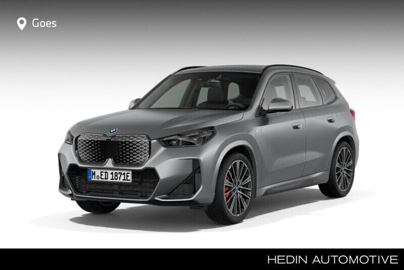Grijs Gebruikt 2025 BMW iX1 Comfort Edition SUV | € 63.880 - Afbeelding 1/4