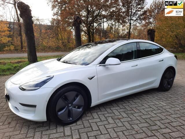 Wit Occasion 2019 Tesla Model 3 Long Range AWD Sedan | € 16.999 (Eerlijke prijs) - Afbeelding 1/4