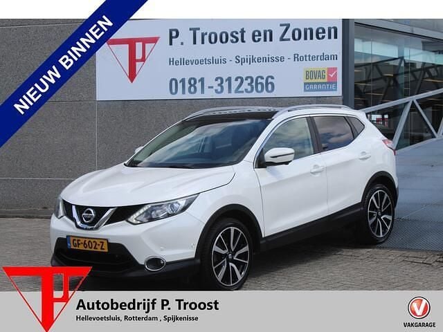 Wit Gebruikt 2015 Nissan Qashqai Tekna SUV | € 12.950 (Eerlijke prijs) - Afbeelding 1/4
