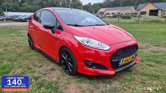 Rood Occasion 2016 Ford Fiesta ST-Line Hatchback | € 8.500 (Iets duurder) - Afbeelding 1/4