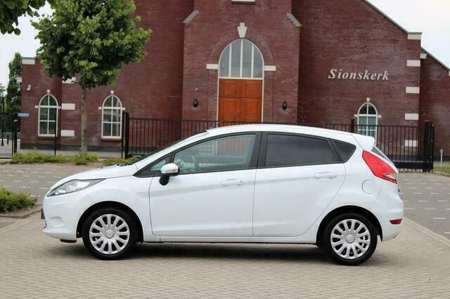 Occasion Ford Fiesta Trend 82 PK (60 kW) 2011 Wit Hatchback