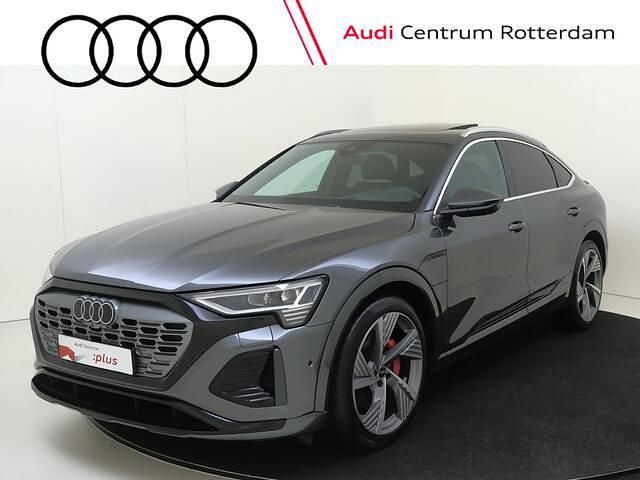 Grijs Occasion 2025 Audi Q8 Sportback e-tron Basis SUV | € 71.950 (Eerlijke prijs) - Afbeelding 1/4