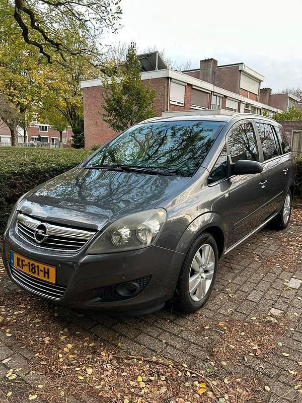 Occasion 2009 Opel Zafira MPV | € 3.150 (Eerlijke prijs) - Afbeelding 1/4