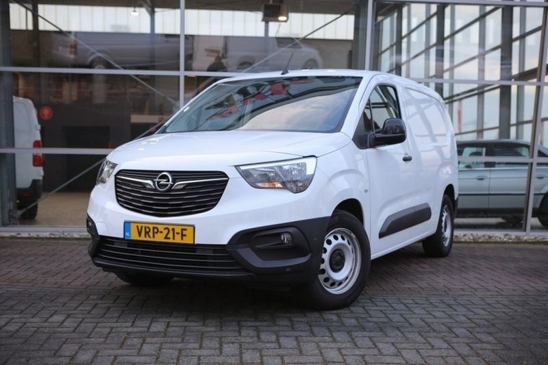 Wit Gebruikt 2022 Opel Combo-e Life Edition Van | € 15.944 (Eerlijke prijs) - Afbeelding 1/4
