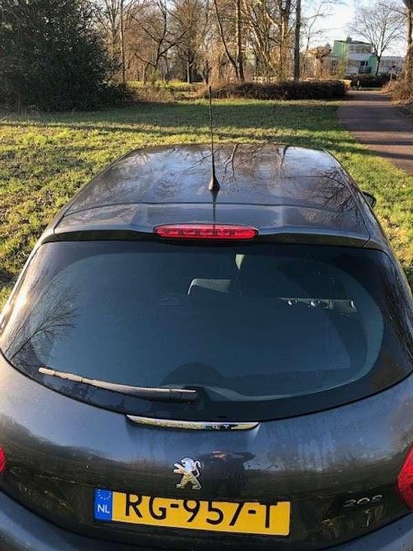 Occasion Peugeot 208 Access 82 PK (60 kW) 2013 Grijs Hatchback