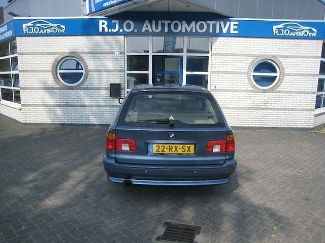 Occasion BMW 525 Lifestyle 192 PK (141 kW) 2002 Blauw Stationwagen