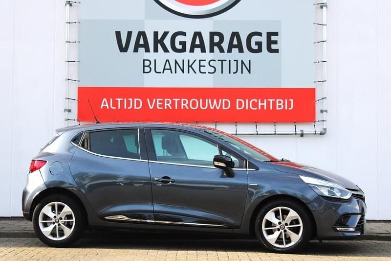 Hatchback Occasion 2018 Renault Clio IV LIMITED Hatchback | € 8.440 (Eerlijke prijs) - Afbeelding 1/4