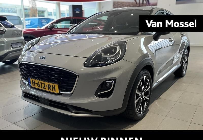 Grijs Gebruikt 2020 Ford Puma Gen-E Titanium SUV | € 17.995 (Goede deal) - Afbeelding 1/4