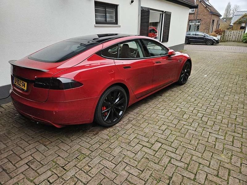 Occasion Tesla Model S Performance 309 kW (421 PK) 2014 Rood Hatchback