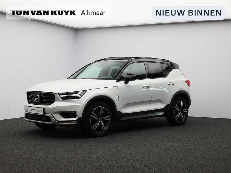 Gebruikt 2018 Volvo XC40 R-Design SUV | € 32.950 - Afbeelding 1/4