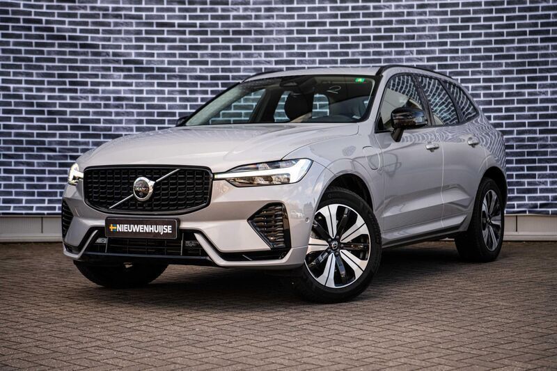Grijs Gebruikt 2024 Volvo XC60 Plus SUV | € 55.399 (Goede deal) - Afbeelding 1/4