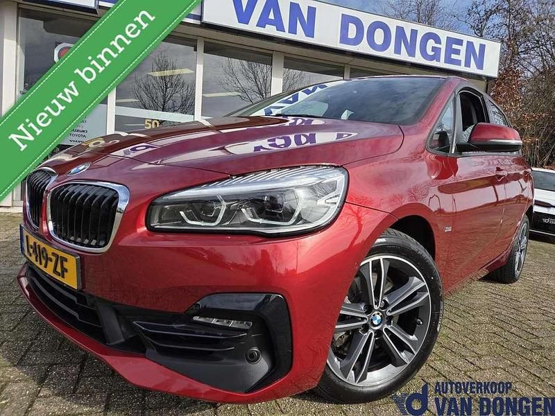 Occasion BMW 220 Active Tourer Executive 192 PK (141 kW) 2018 Rood MPV