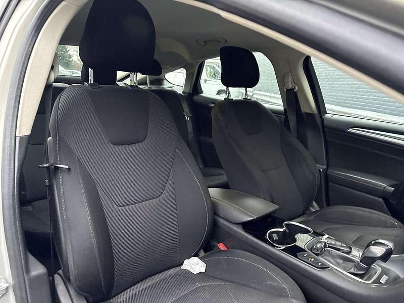 Occasion Ford Mondeo Titanium 160 PK (117 kW) 2015 Grijs Hatchback