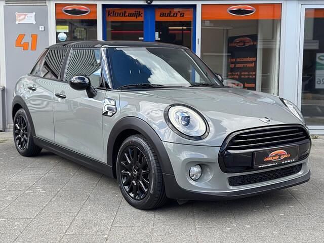Occasion Mini Cooper Business 136 PK (100 kW) 2015 Grijs Hatchback