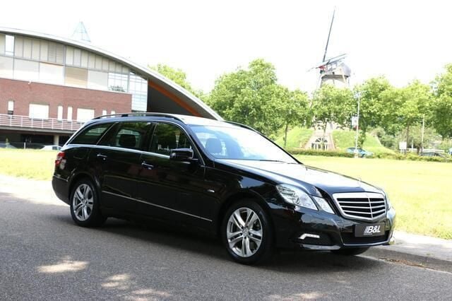 Zwart Gebruikt 2010 Mercedes 350 Avantgarde Stationwagen | € 18.450 (Eerlijke prijs) - Afbeelding 1/4