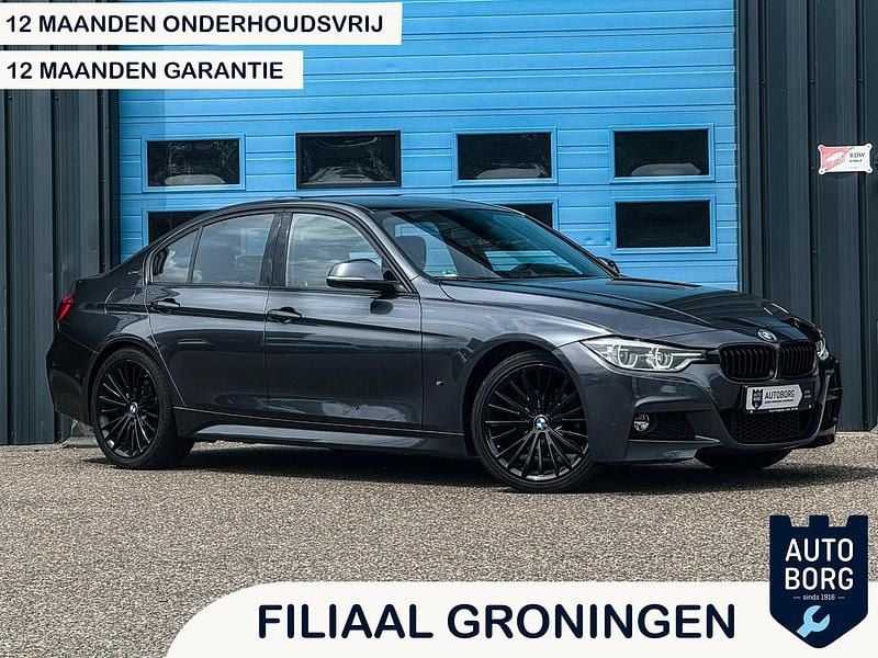 Grijs Gebruikt 2016 BMW 330e Executive Sedan | € 17.950 (Goede deal) - Afbeelding 1/4