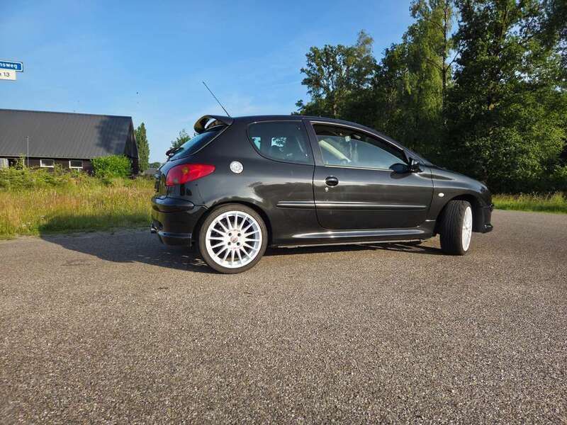 Afbeelding 2/4