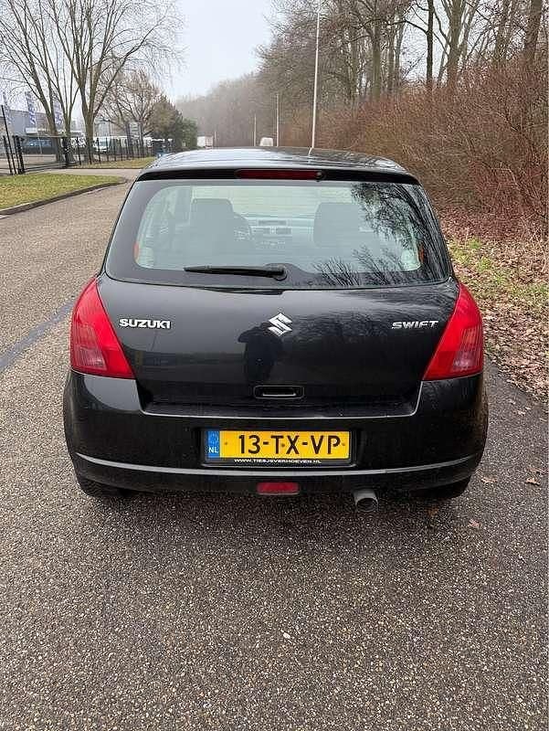 Occasion Suzuki Swift GLS 92 PK (67 kW) 2006 Zwart Hatchback
