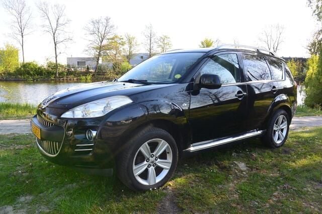 Zwart Gebruikt 2008 Peugeot 4007 GTi SUV | € 4.599 - Afbeelding 1/4