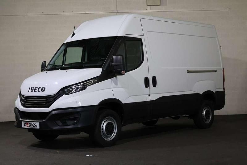 Occasion Iveco Daily 179 PK (131 kW) 2023 Wit Van