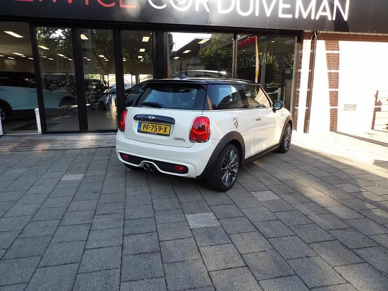 Occasion Mini Cooper S Business 192 PK (141 kW) 2015 Wit Hatchback