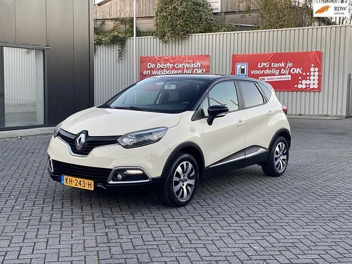 Wit Gebruikt 2016 Renault Captur Dynamique SUV | € 8.850 (Super prijs) - Afbeelding 1/4