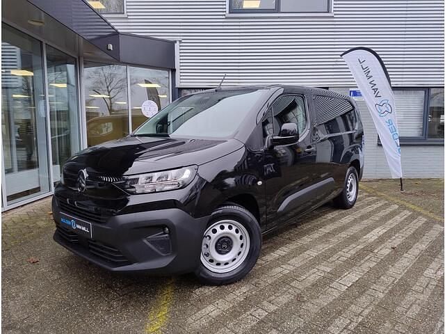 Nieuw Citroën Berlingo 100 kW (136 PK) 2026 Zwart MPV