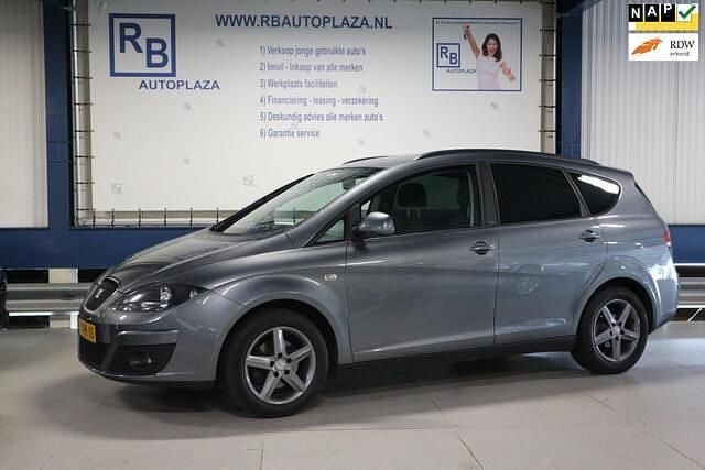 Grijs Gebruikt 2014 Seat Altea XL I-Tech MPV | € 7.950 (Iets duurder) - Afbeelding 1/4