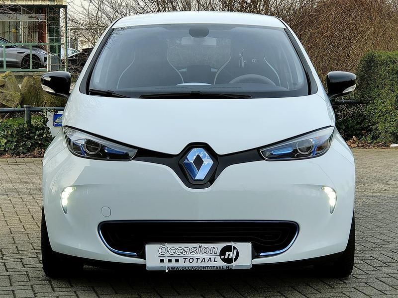 Occasion Renault Zoe Life 64 kW (88 PK) 2014 Wit Hatchback
