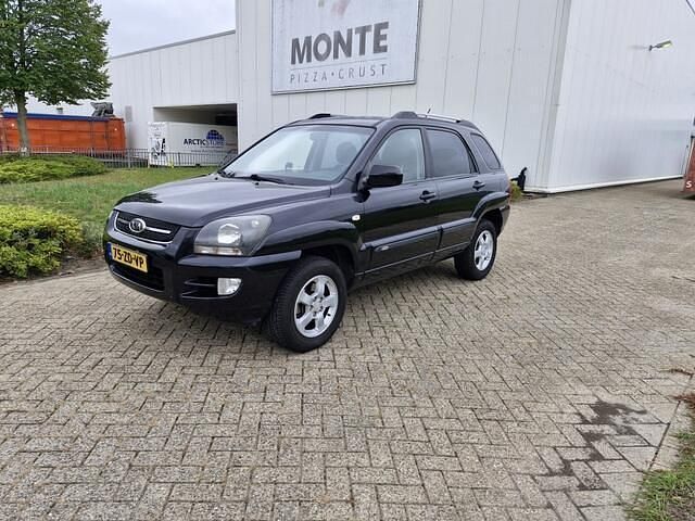 Zwart Gebruikt 2008 Kia Sportage SUV | € 2.995 (Eerlijke prijs) - Afbeelding 1/4