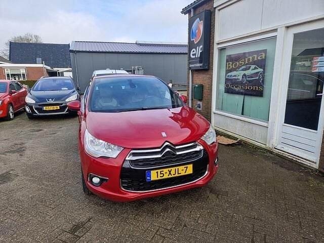 Occasion Citroën DS4 So Chic 165 PK (121 kW) 2012 Rood (metallic) Hatchback