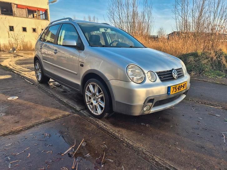 Occasion 2005 VW Polo Cross Hatchback | € 1.899 (Iets duurder) - Afbeelding 1/4