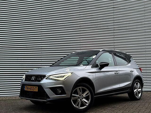 Grijs Gebruikt 2018 Seat Arona Business SUV | € 15.450 (Eerlijke prijs) - Afbeelding 1/4