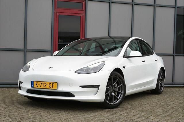 Wit Gebruikt 2020 Tesla Model 3 Long Range Sedan | € 27.400 (Eerlijke prijs) - Afbeelding 1/4