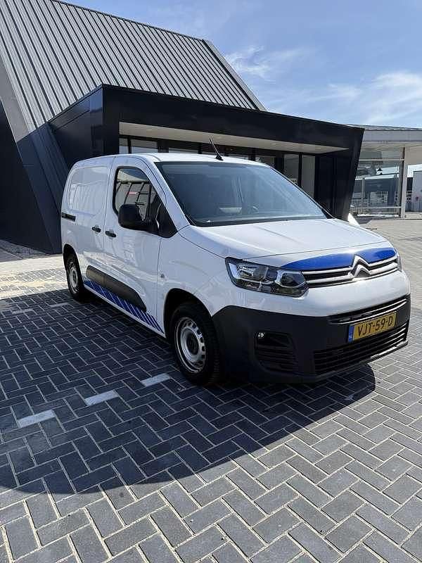 Wit Occasion 2021 Citroën Berlingo MPV | € 5.950 (Eerlijke prijs) - Afbeelding 1/4