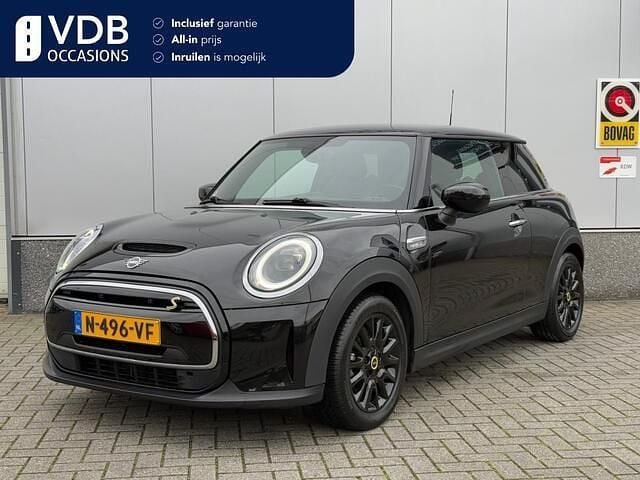 Zwart Gebruikt 2021 Mini Cooper SE Hatchback | € 18.390 (Eerlijke prijs) - Afbeelding 1/4
