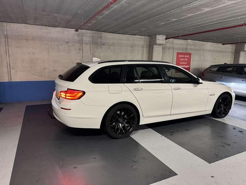 Occasion BMW 520 Executive 184 PK (135 kW) 2012 Wit Stationwagen