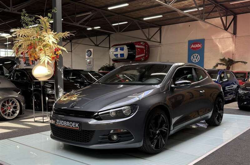 Grijs Gebruikt 2012 VW Scirocco Coupé | € 10.999 (Eerlijke prijs) - Afbeelding 1/4