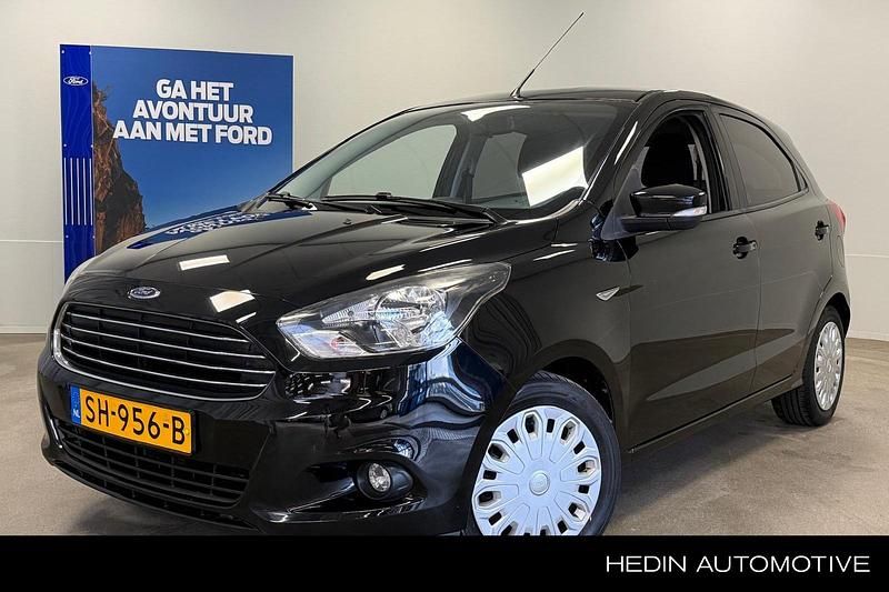 Zwart Occasion 2018 Ford Ka Plus Trend Hatchback | € 8.945 (Eerlijke prijs) - Afbeelding 1/3