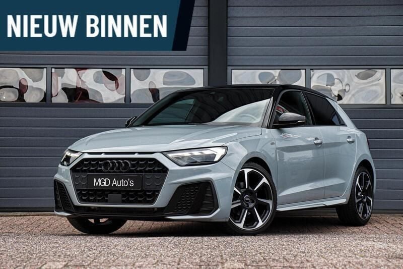 Grijs Gebruikt 2021 Audi A1 Sportback S-Line Hatchback | € 28.950 (Eerlijke prijs) - Afbeelding 1/4