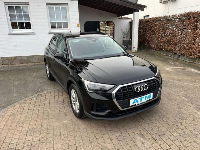 Zwart Gebruikt 2021 Audi Q3 Advanced SUV | € 29.990 (Super prijs) - Afbeelding 1/4