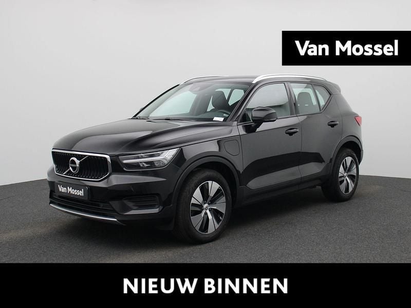 Zwart Gebruikt 2020 Volvo XC40 Inscription SUV | € 25.900 (Super prijs) - Afbeelding 1/4