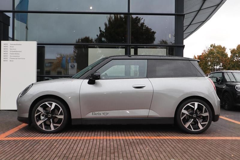 Occasion Mini Cooper Classic 135 kW (184 PK) 2025 Grijs Hatchback
