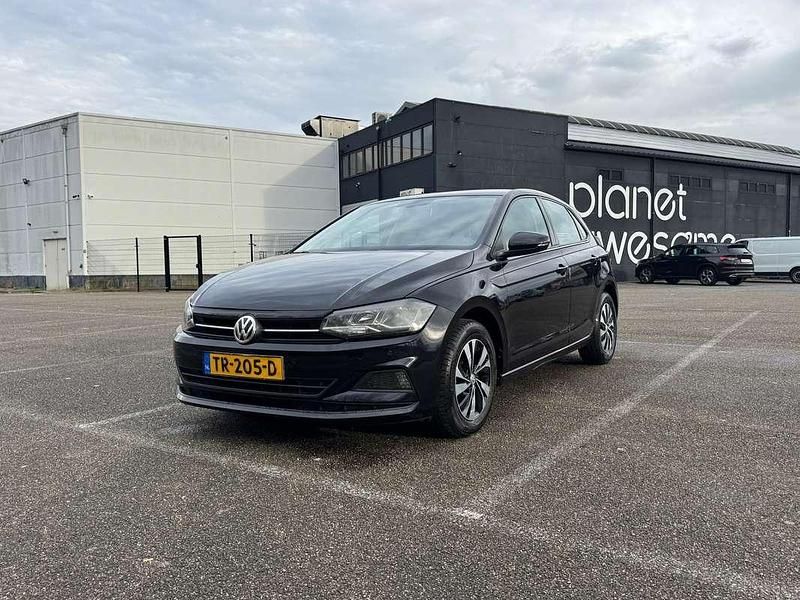Zwart Gebruikt 2018 VW Polo Comfortline Hatchback | € 6.750 (Goede deal) - Afbeelding 1/4