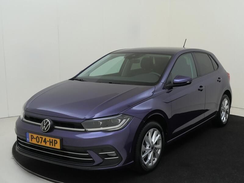 Paars Gebruikt 2021 VW Polo Pro Hatchback | € 19.450 (Duur) - Afbeelding 1/4