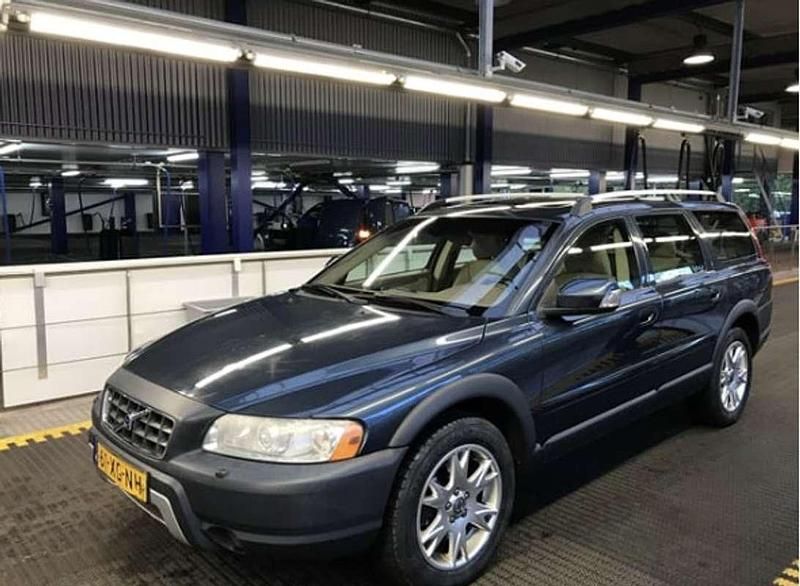 Blauw Gebruikt 2007 Volvo XC70 Summum Stationwagen | € 5.900 (Goede deal) - Afbeelding 1/4