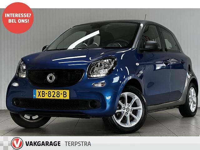 Blauw Occasion 2018 Smart ForFour Hatchback | € 6.850 (Eerlijke prijs) - Afbeelding 1/4