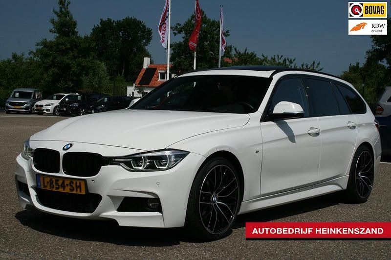 Stationwagon Gebruikt 2016 BMW 340 Executive Stationwagen | € 26.450 (Eerlijke prijs) - Afbeelding 1/4