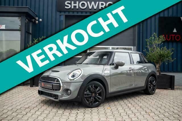 Grijs Gebruikt 2020 Mini Cooper S Hatchback | € 32.950 (Duur) - Afbeelding 1/4